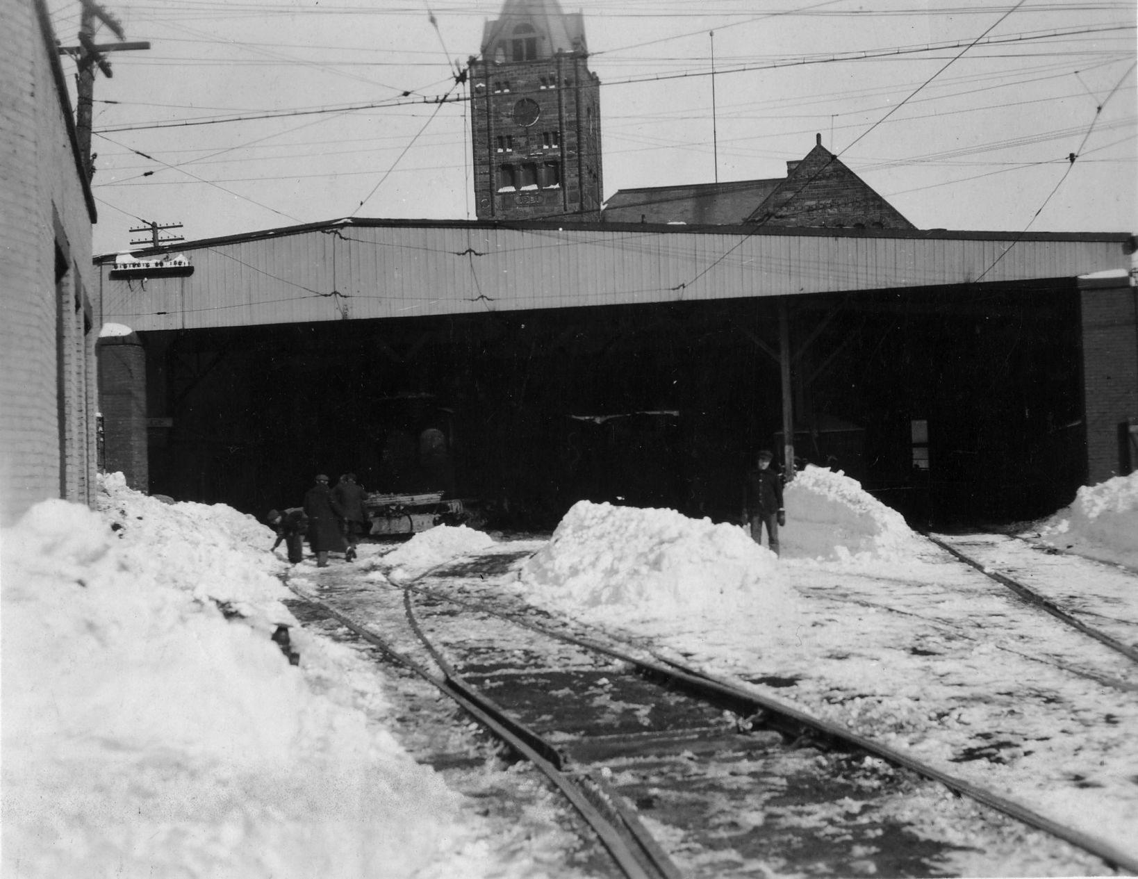 Illinois Traction station old.jpg